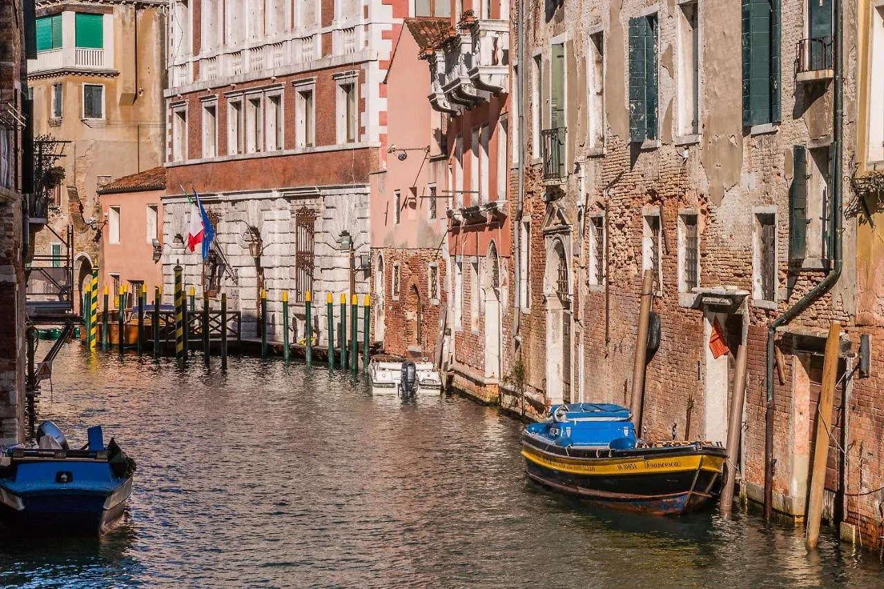 San Polo 2140 In The Heart Of Venice 0*,